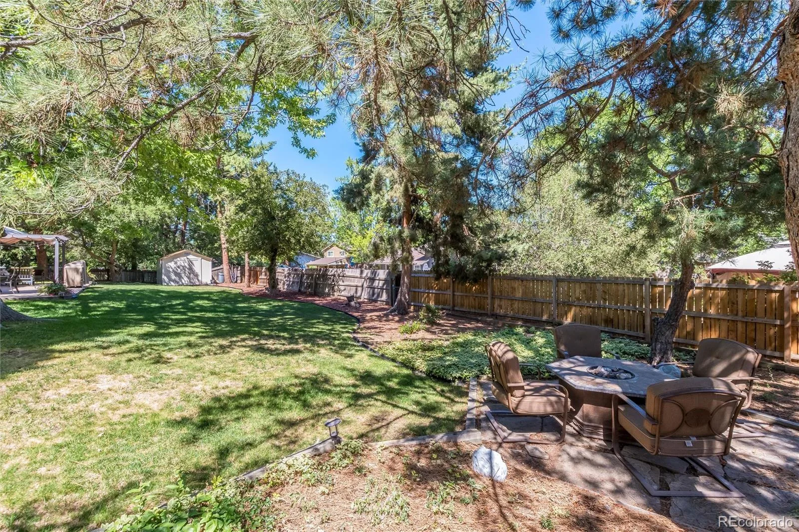 7664 S Race Street Centennial CO 80122 | MLS #REC2210322 09232026094913 1600 34