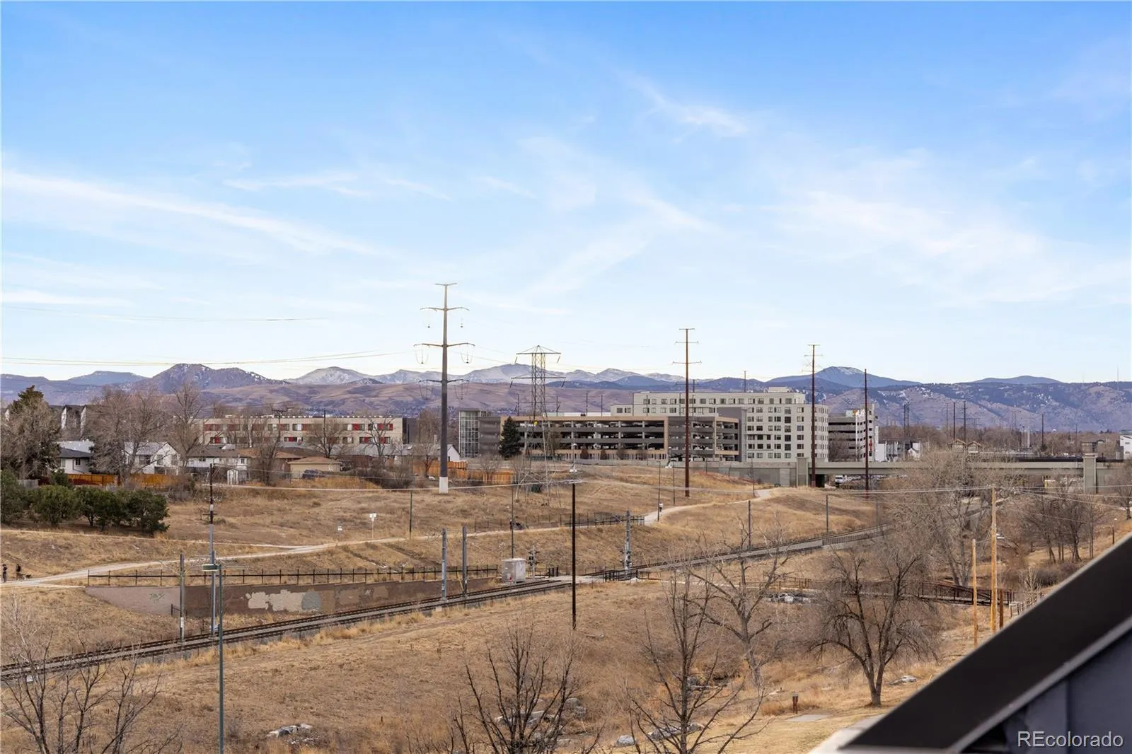 04132026235901 1600 32