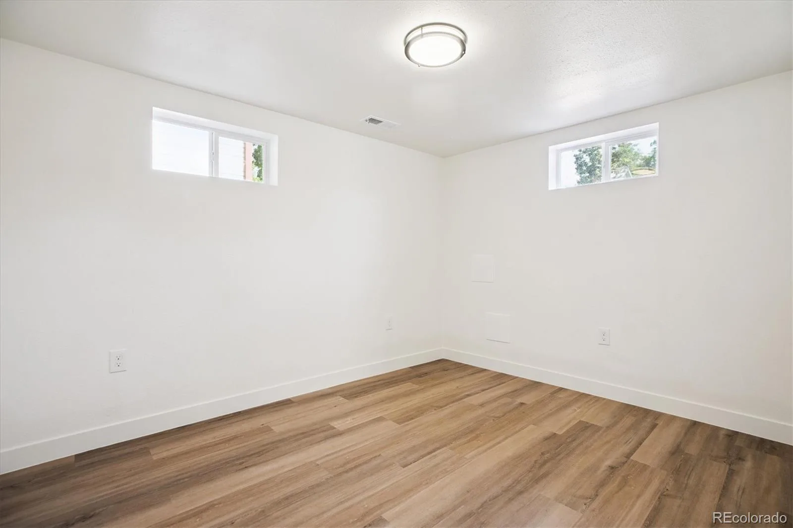 2785 W Archer Place Denver CO 80219 | MLS #REC2212097 09242026225651 1600 14