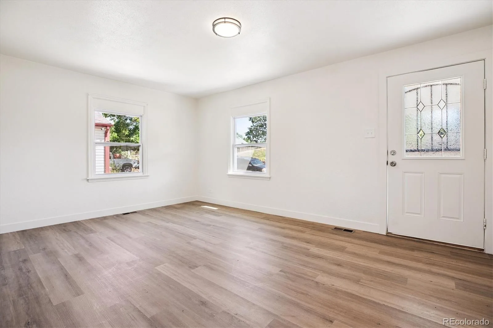 2785 W Archer Place Denver CO 80219 | MLS #REC2212097 09242026225651 1600 3