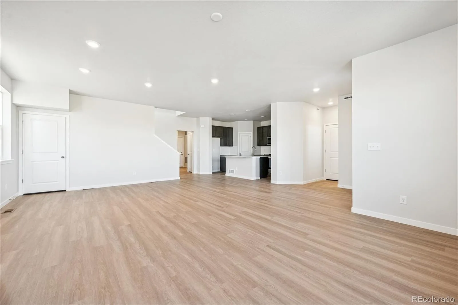 22736 E 47th Place Aurora CO 80019 | MLS #REC2212358 08112026234452 1600 13