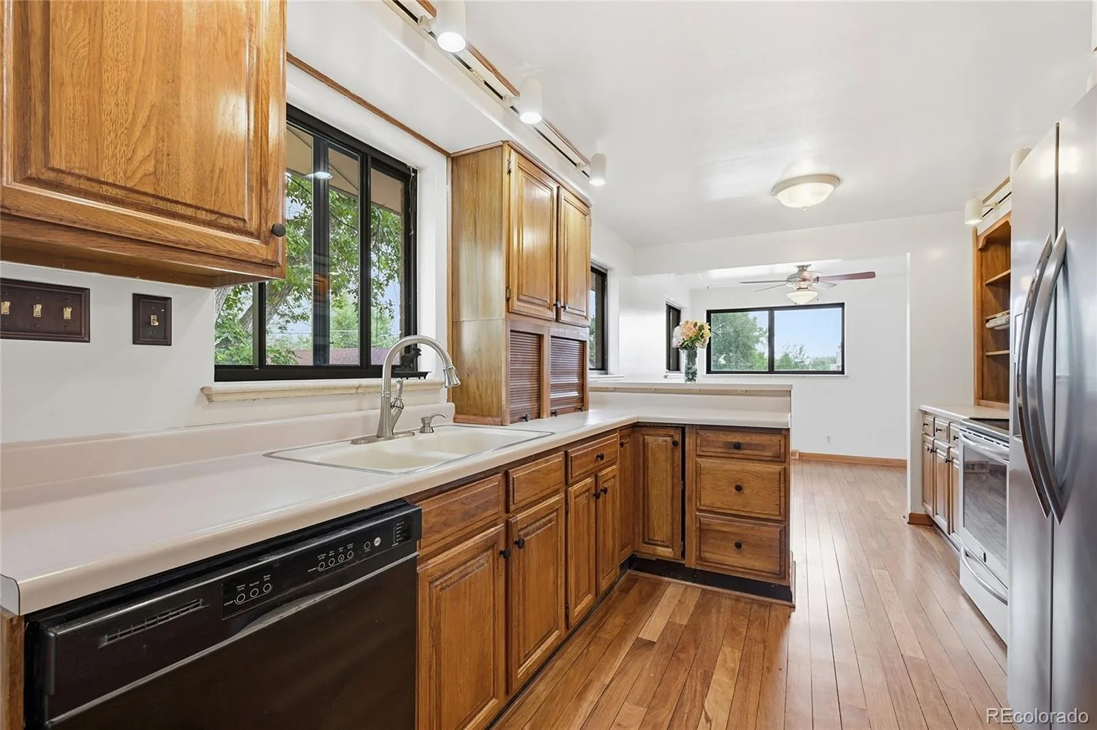2140 Carr Street Denver CO 80214 MLS #REC2212472 07082026185606 1600 9