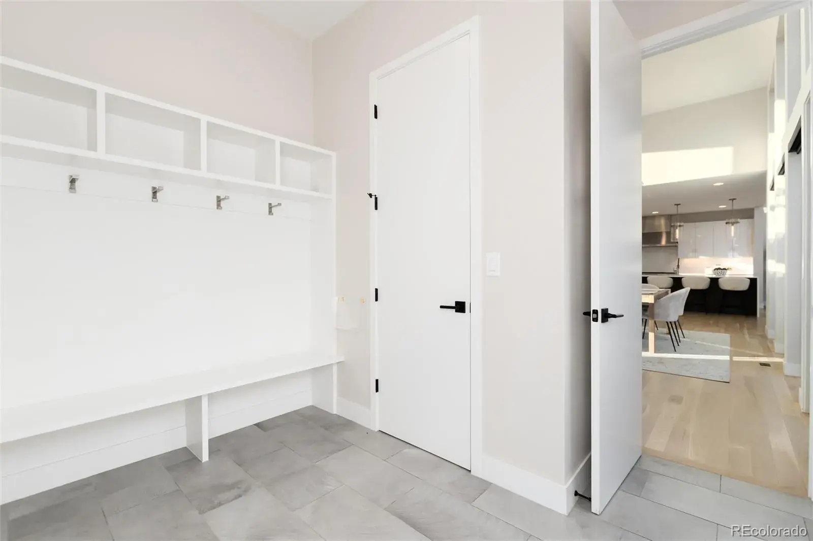 02112026232703 1600 32