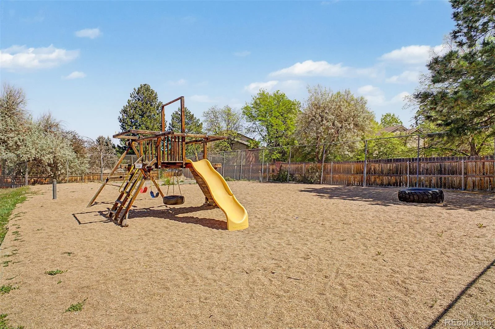 12100 Melody Drive #102 Denver CO 80234 | MLS #REC2215058 06192026035207 1600 28