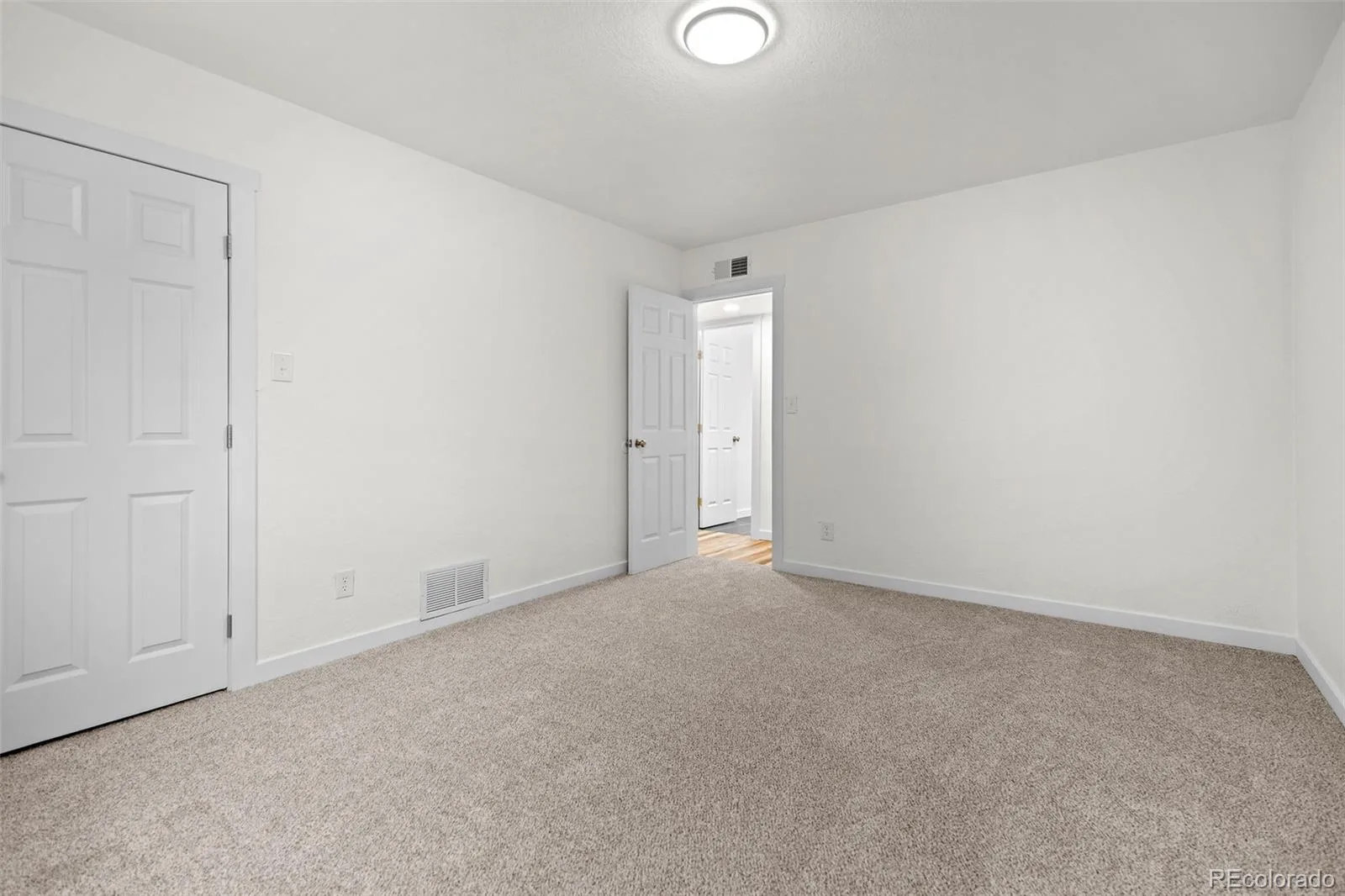1283 Racine Street Aurora CO 80011 | MLS #REC2218612 10022026153427 1600 16