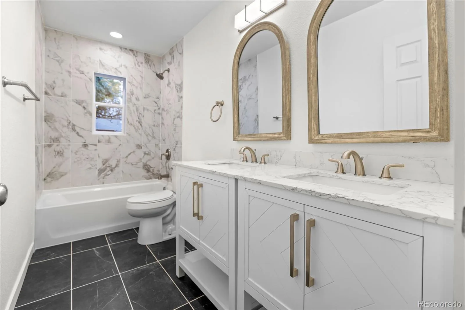 1283 Racine Street Aurora CO 80011 | MLS #REC2218612 10022026153427 1600 22