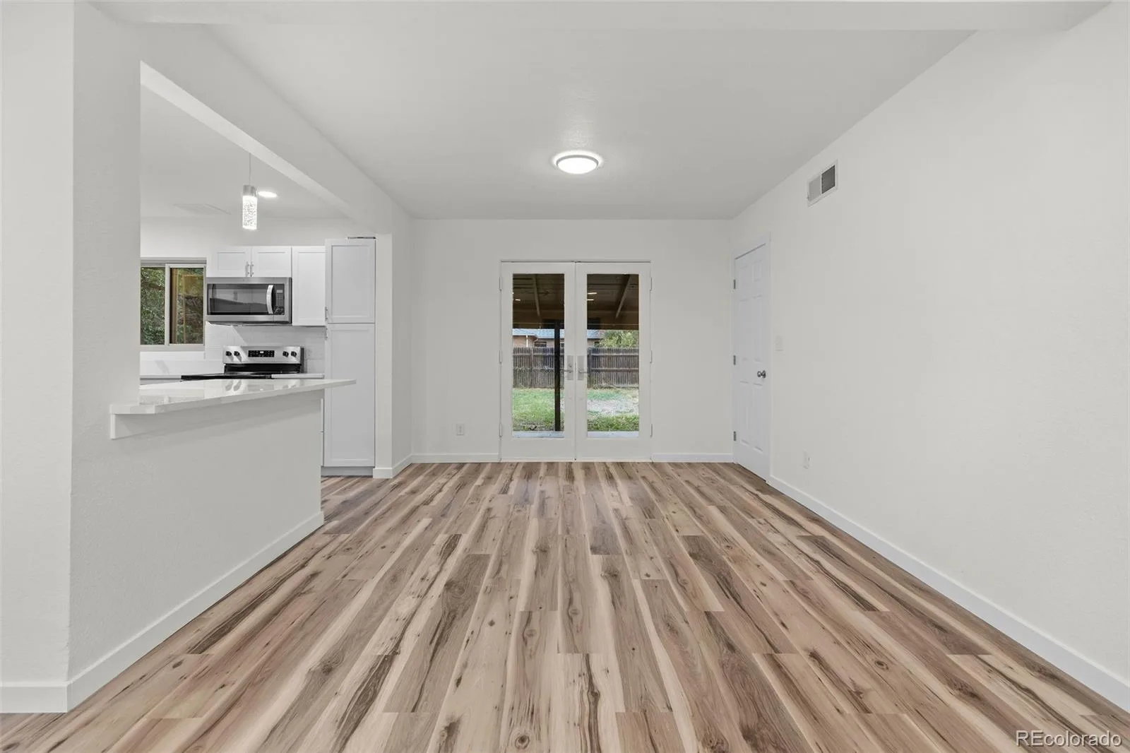 1283 Racine Street Aurora CO 80011 | MLS #REC2218612 10022026153427 1600 6