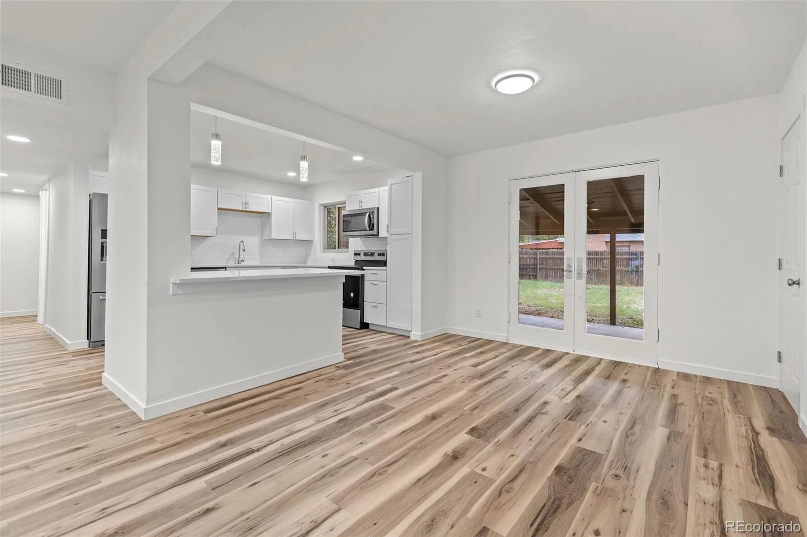 1283 Racine Street Aurora CO 80011 | MLS #REC2218612 10022026153427 1600 8