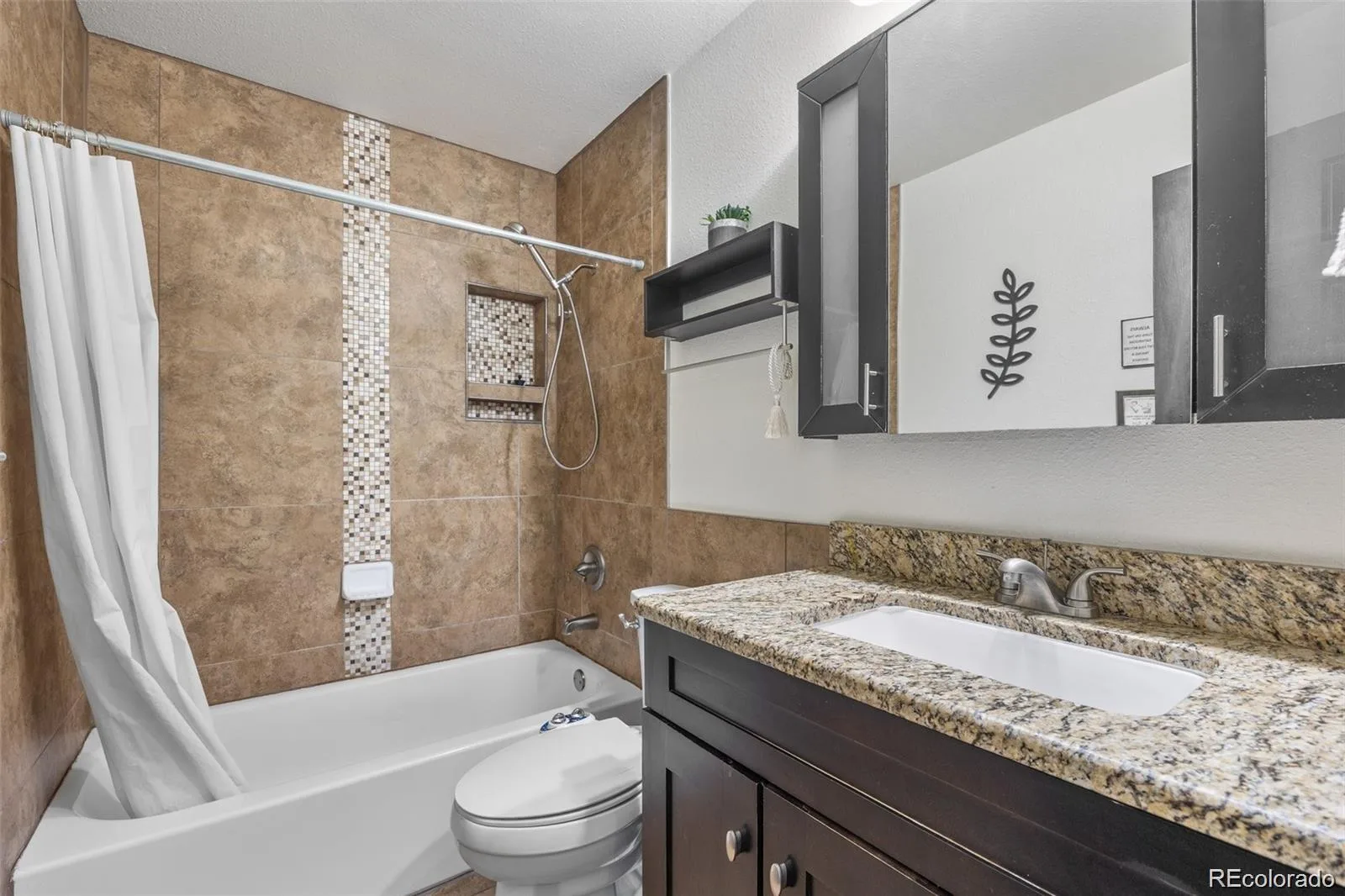 10150 E Virginia Avenue #11-202 Denver CO 80247 | MLS #REC2218702 08052026143813 1600 10