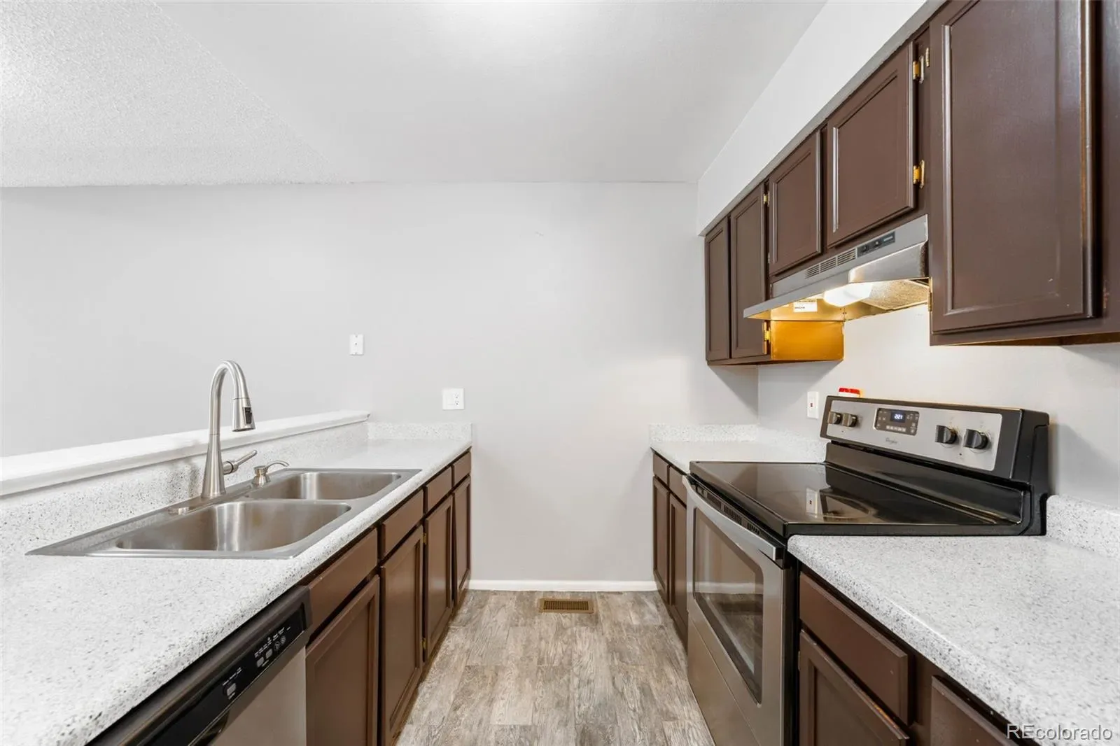 14343 E Dickinson Drive #E Aurora CO 80014 MLS #REC2220181 03272026220935 1600 10