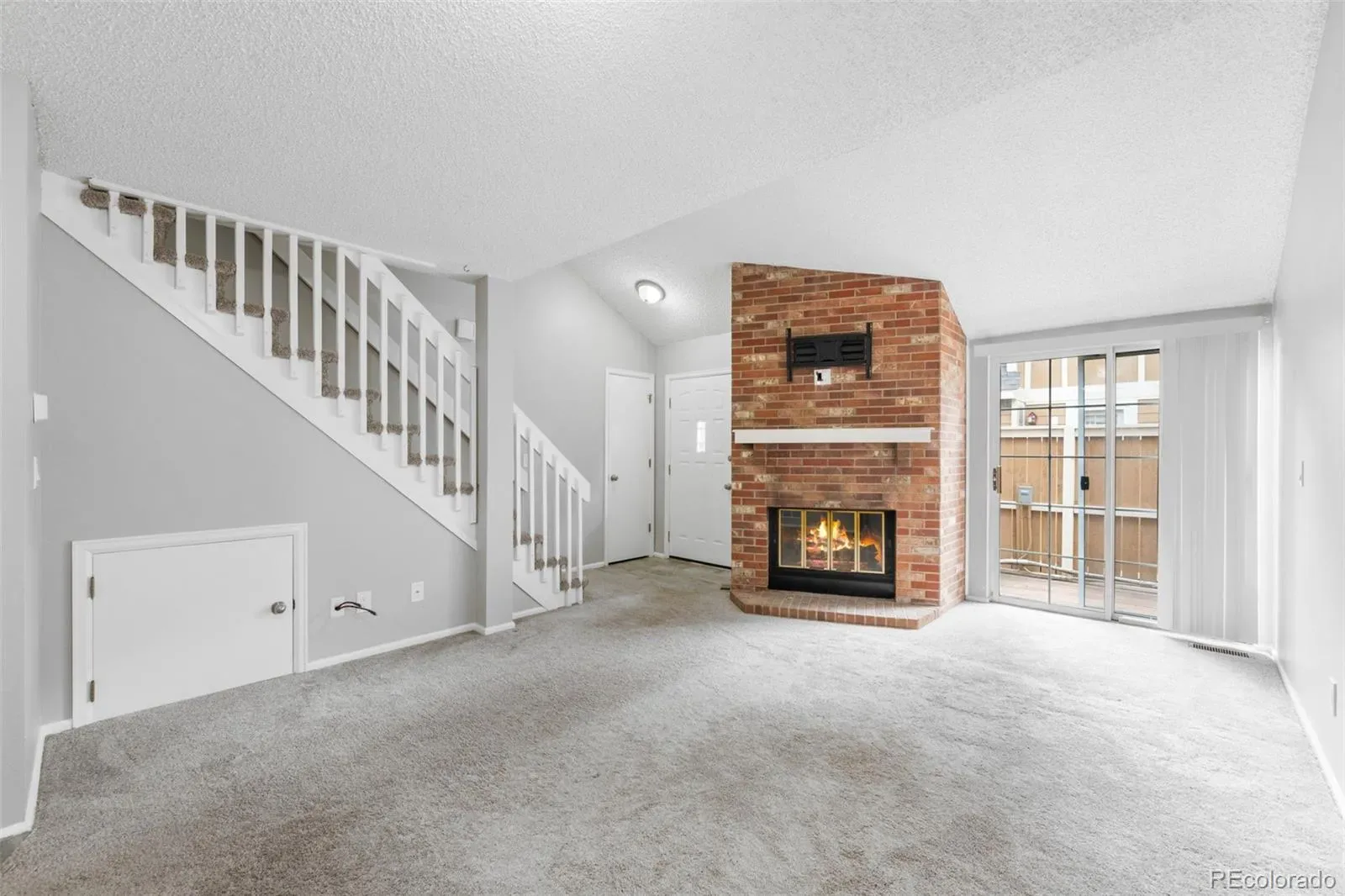 14343 E Dickinson Drive #E Aurora CO 80014 MLS #REC2220181 03272026220935 1600 9