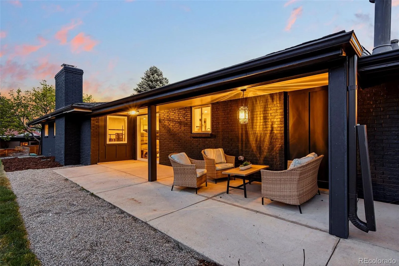 04172026210001 1600 16