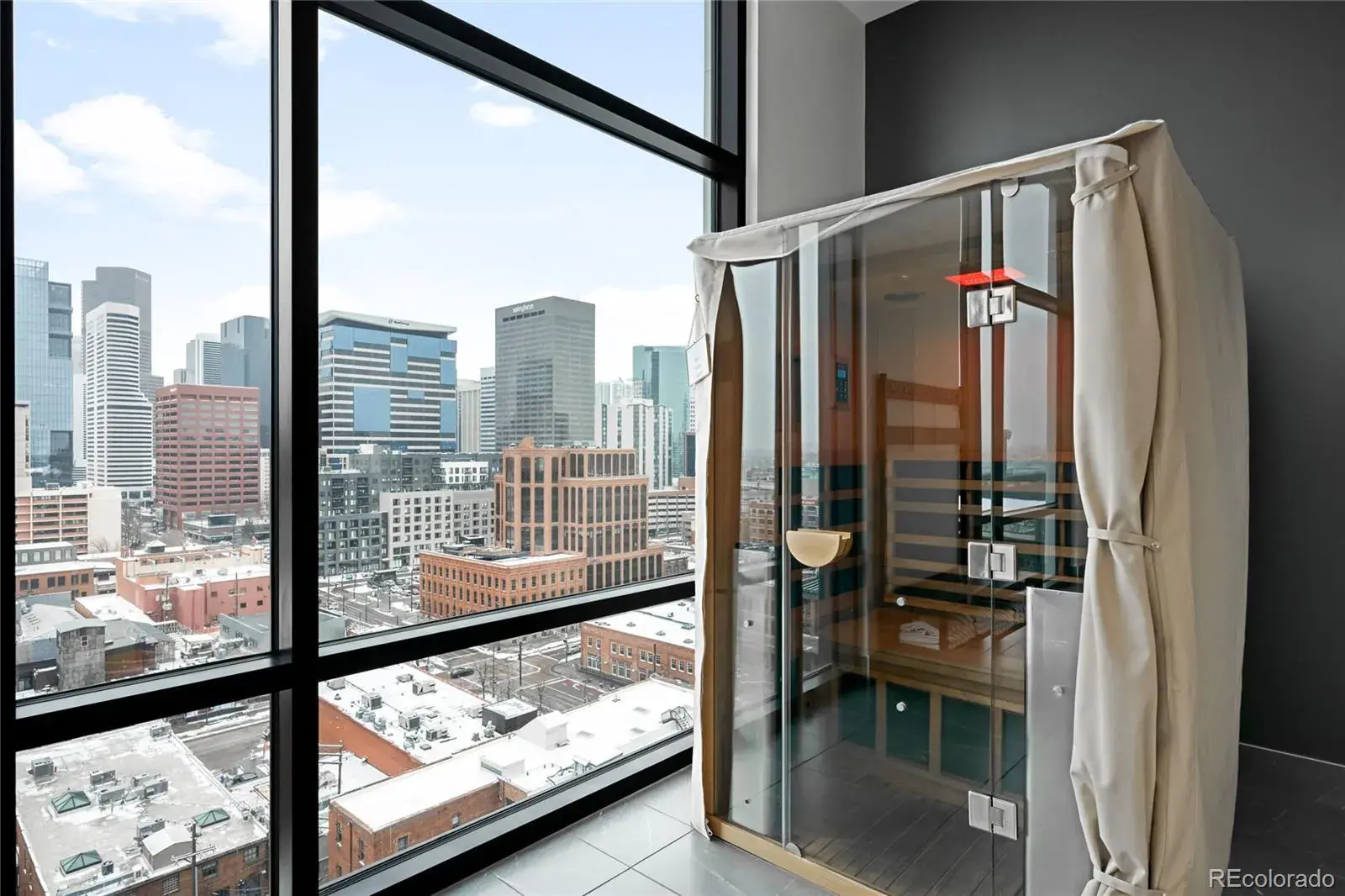 10072025234141 1600 24