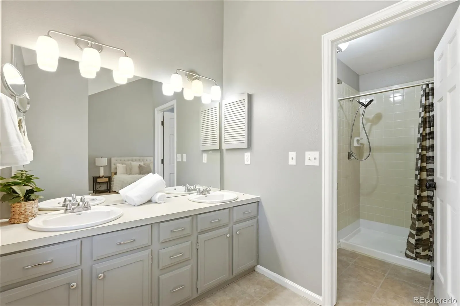 3343 E Euclid Place Centennial CO 80121 MLS #REC2224175 05112026183529 1600 25
