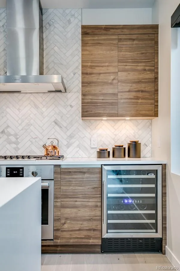 210 Saint Paul Street #206 Denver CO 80206 | MLS #REC2225963 10152026160048 600 3