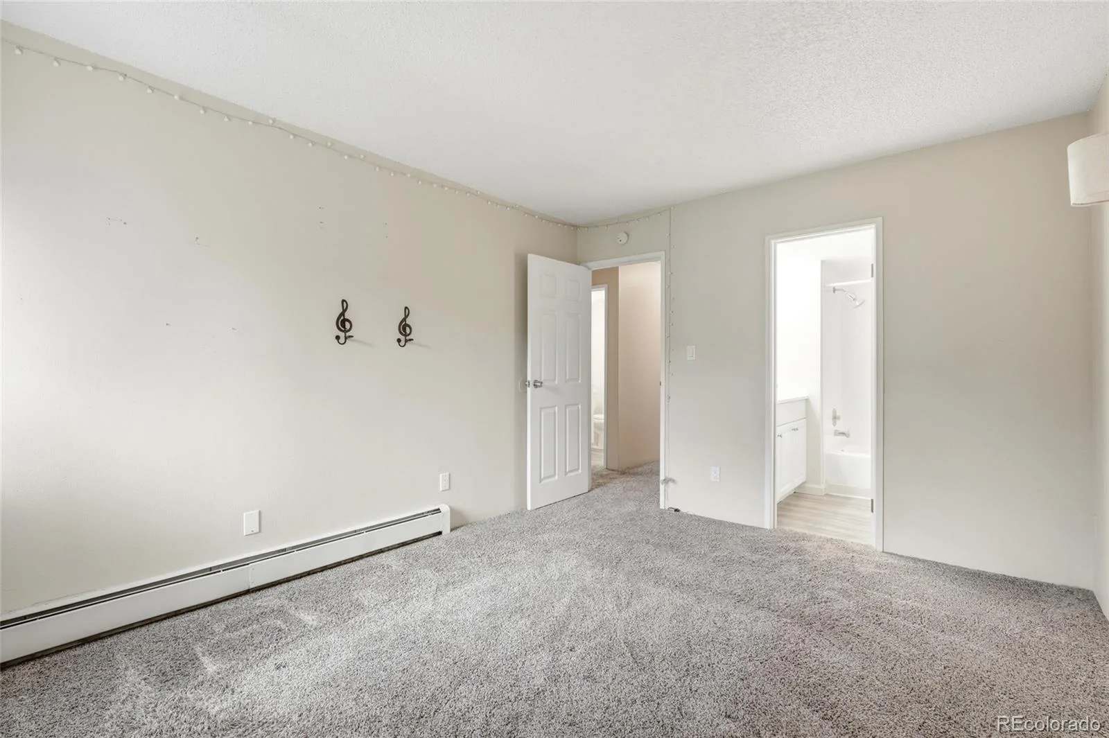 532 Oakwood Drive #D105 Castle Rock CO 80104 | MLS #REC2226042 06252026215636 1600 11