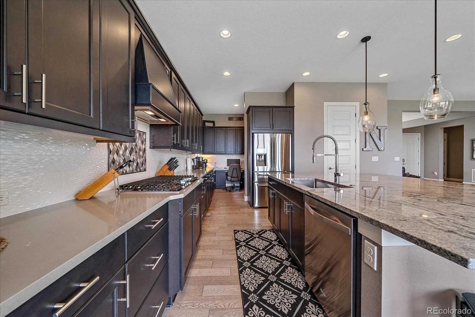 19661 W 95th Place Arvada CO 80007 | MLS #REC2226926 08102026151649 1600 12