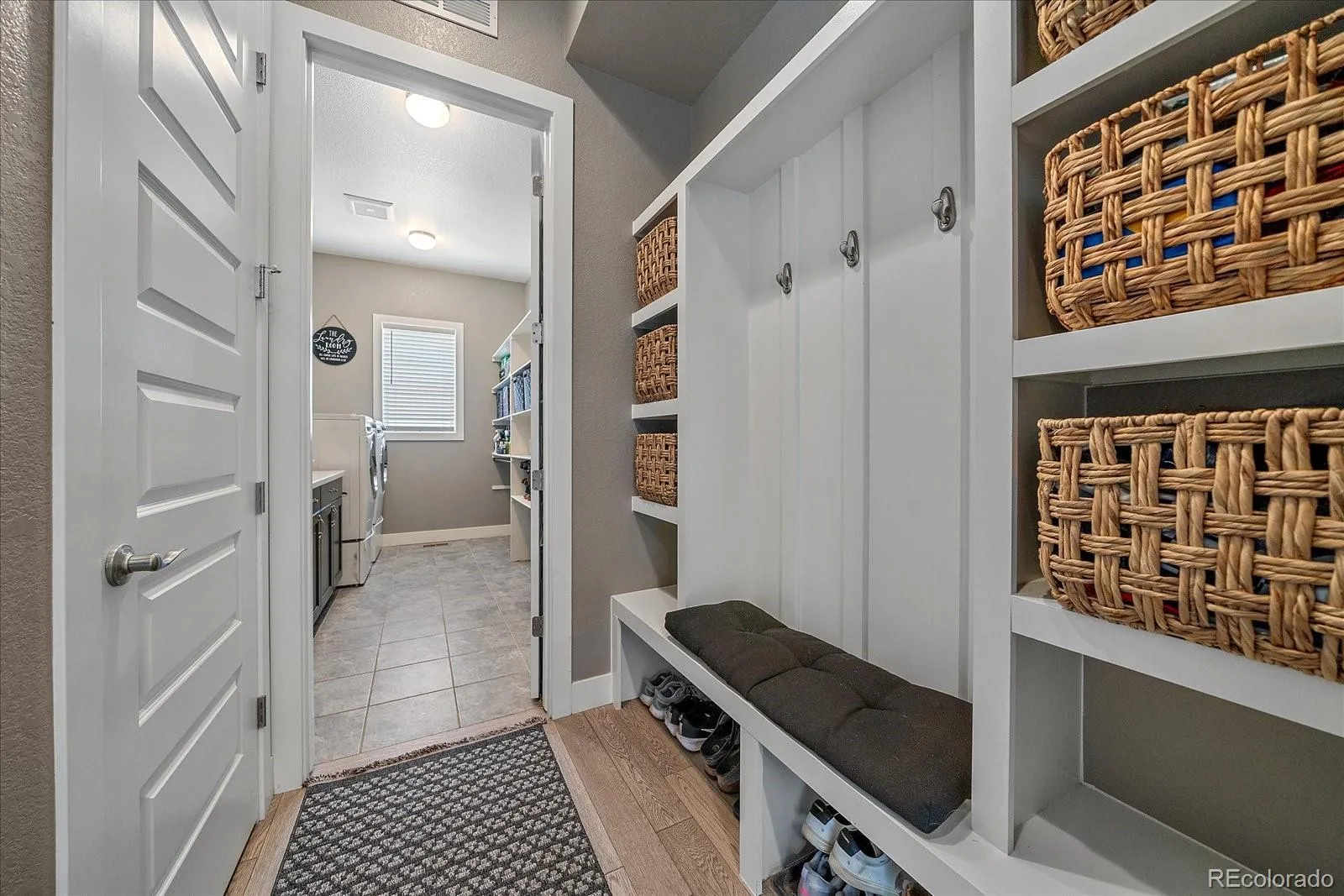 19661 W 95th Place Arvada CO 80007 | MLS #REC2226926 08102026151649 1600 25