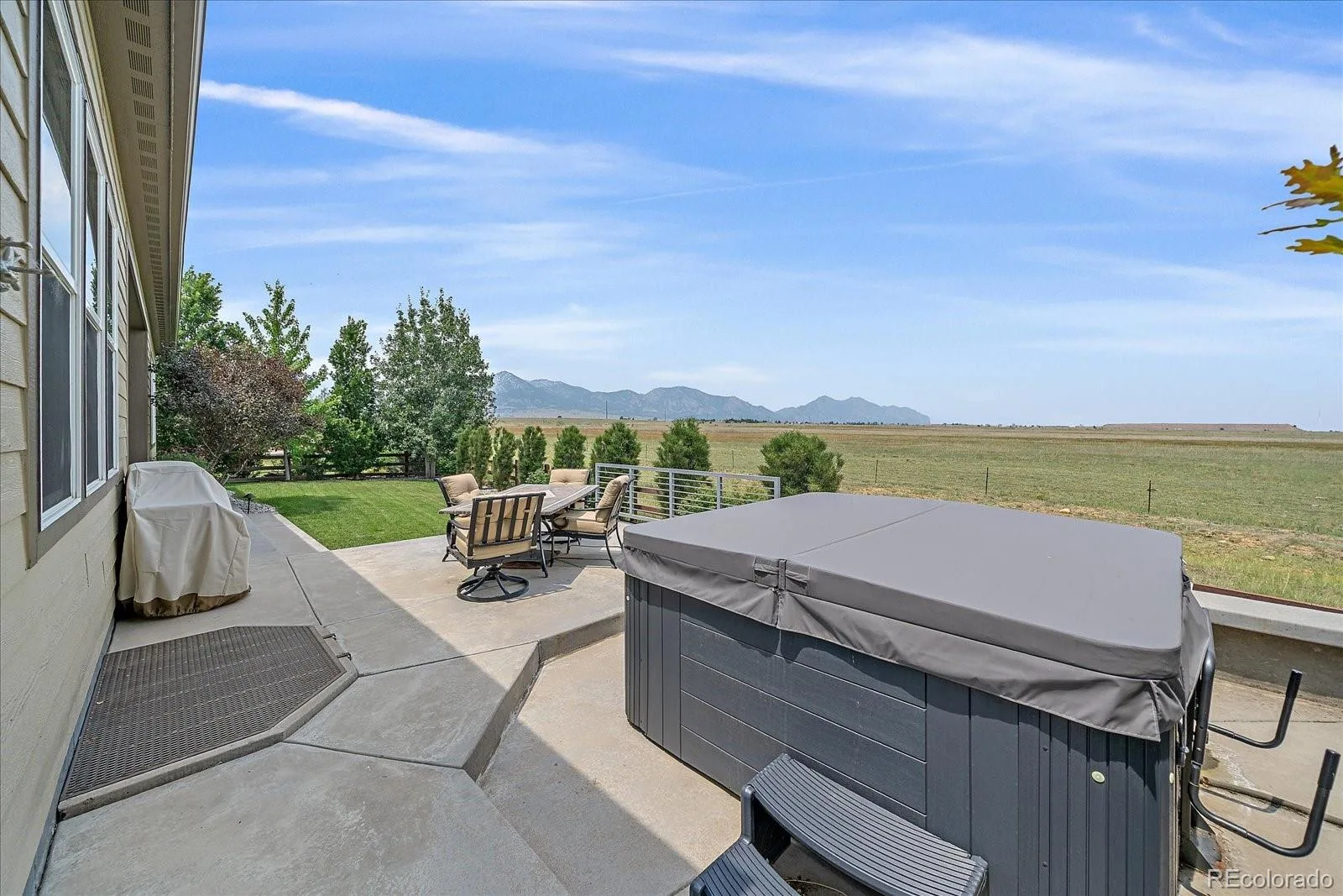 19661 W 95th Place Arvada CO 80007 | MLS #REC2226926 08102026151649 1600 42