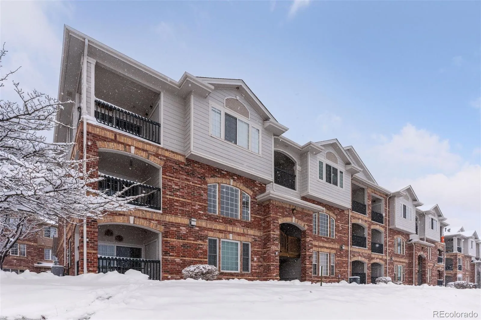 8944 Fox Drive #103 #6 Denver CO 80260 MLS #REC2228563 04202026172329 1600 2