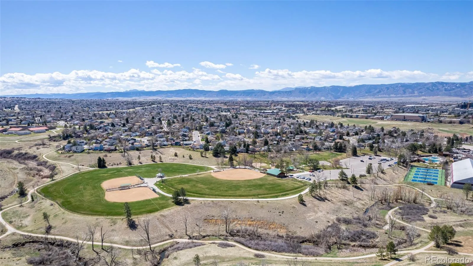 2225 Mountain Sage Drive Highlands Ranch CO 80126 MLS #REC2229500 05262026205135 1600 39