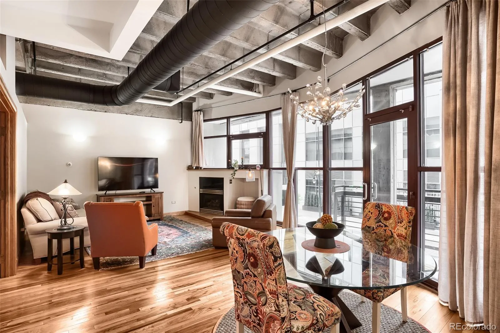 04142026222323 1600 8