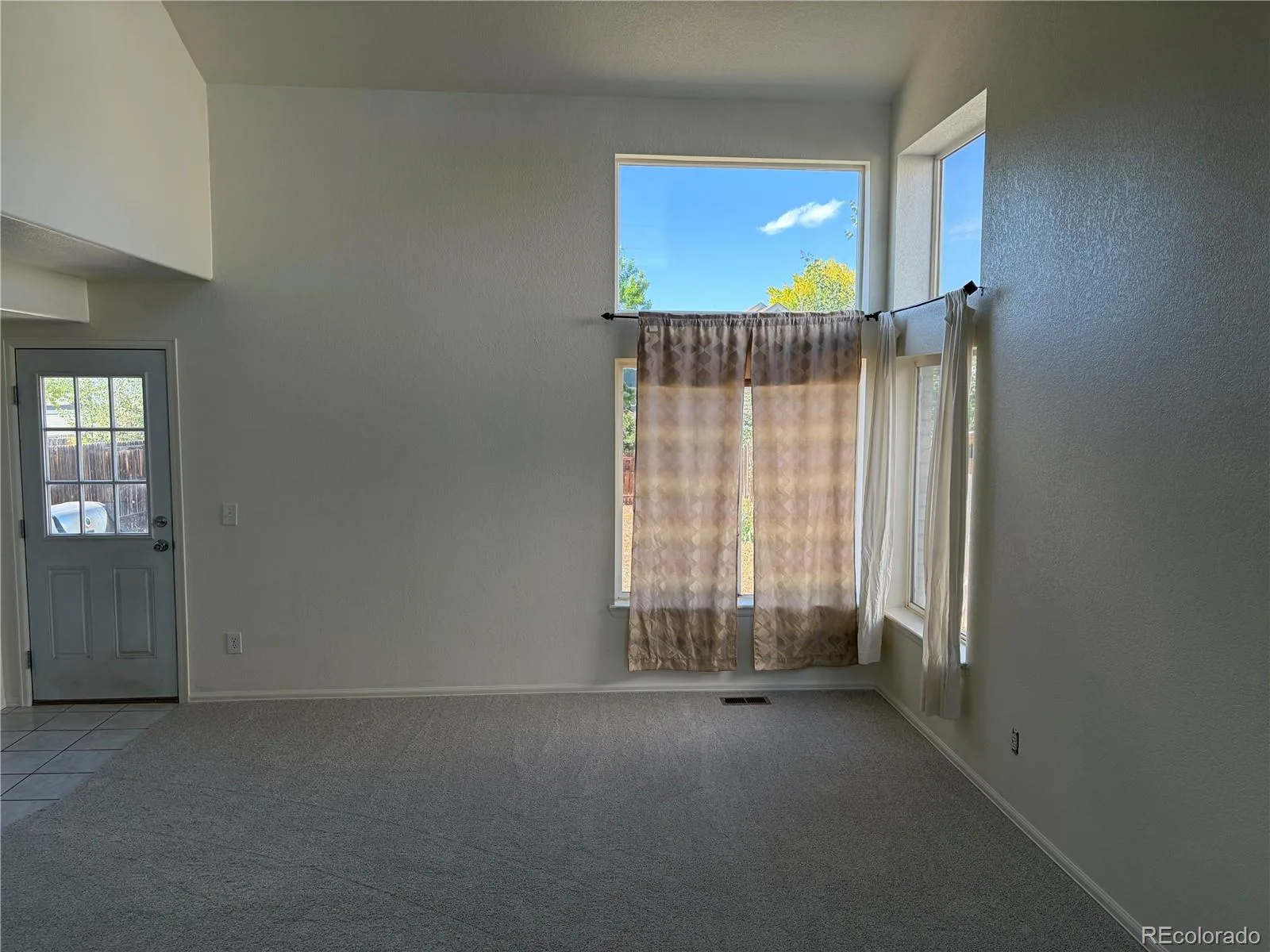 405 W 116th Avenue Northglenn CO 80234 MLS #REC2236640 06122026080801 1600 2