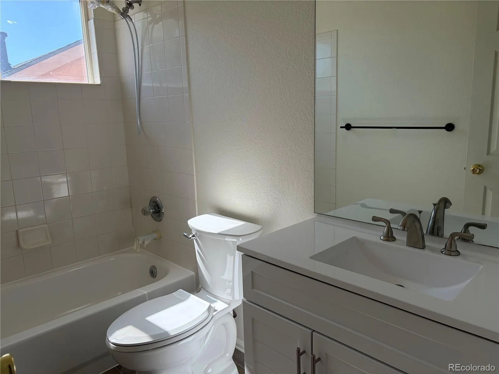 405 W 116th Avenue Northglenn CO 80234 MLS #REC2236640 06122026080801 1600 8