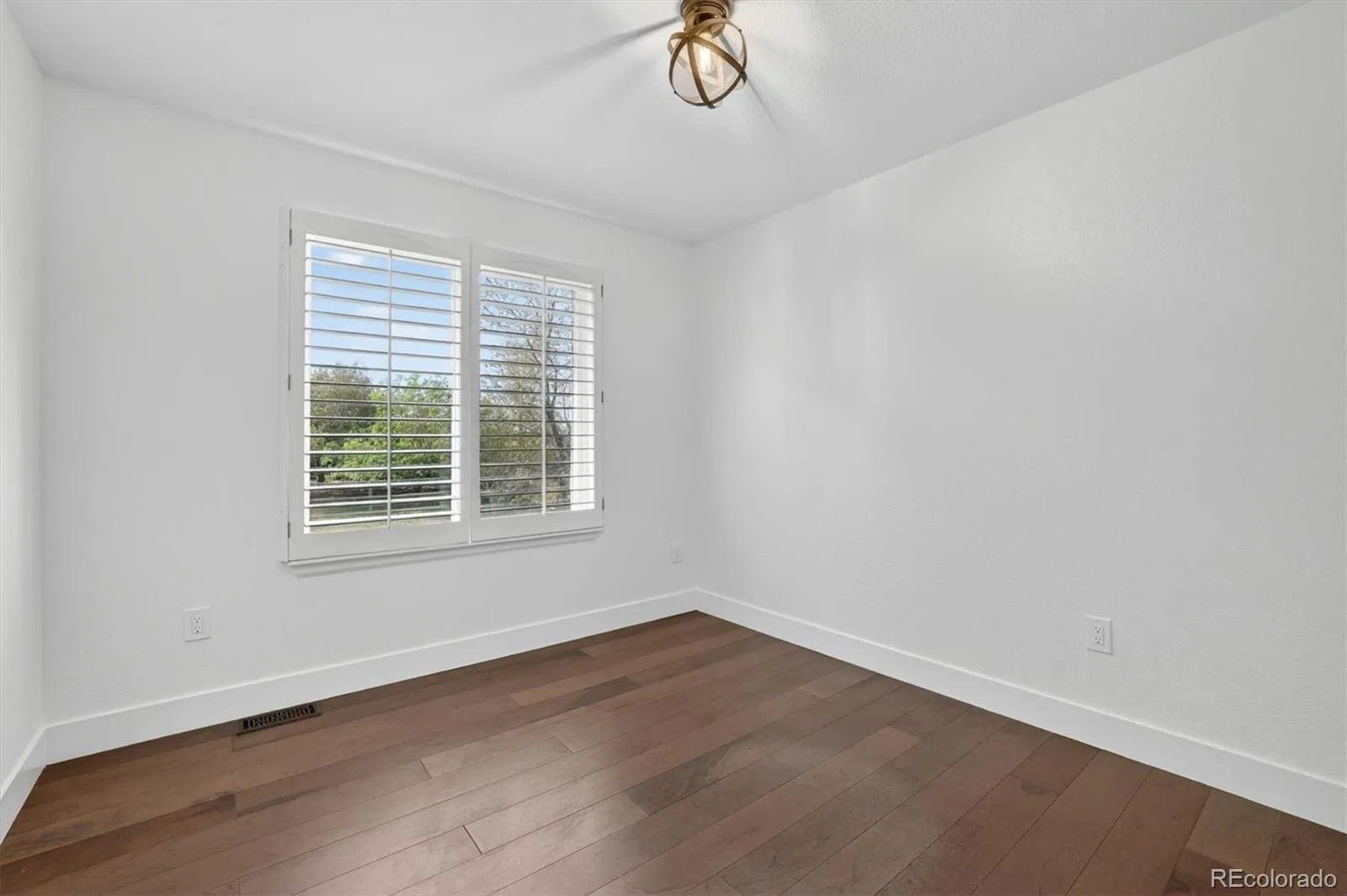9771 W Unser Avenue Littleton CO 80128 MLS #REC2237134 05152026034343 1600 14