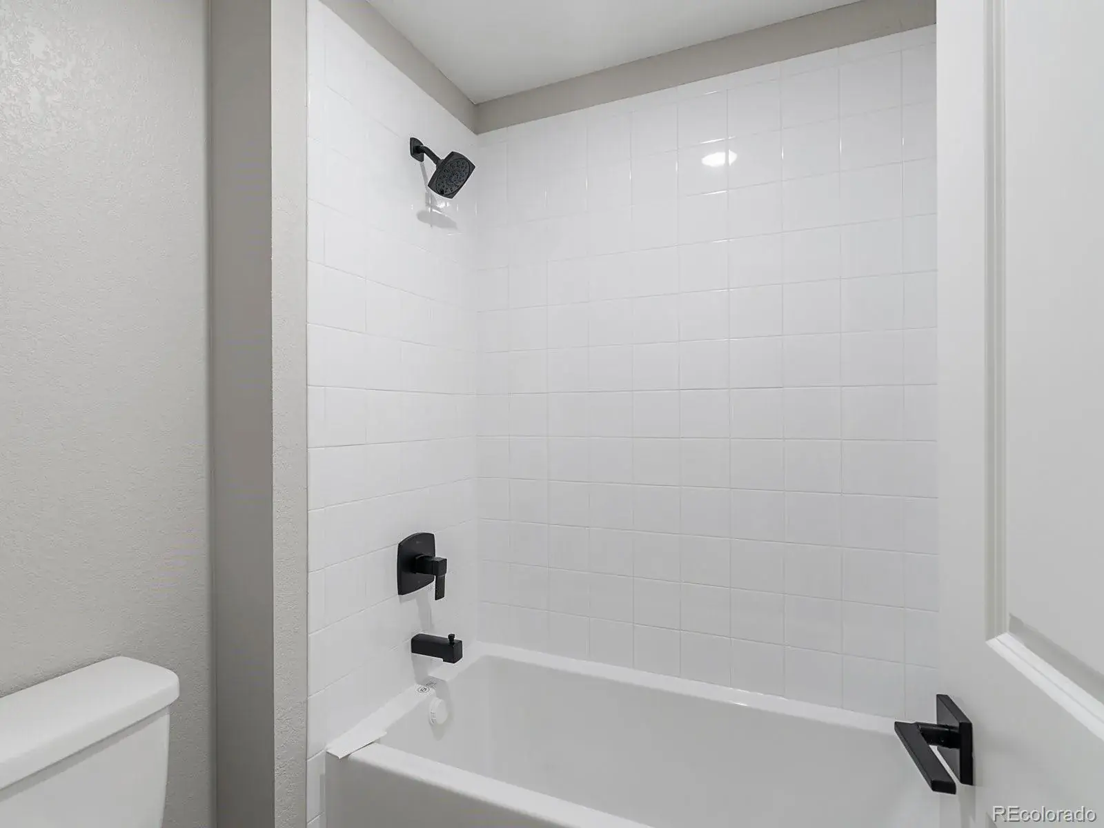 3879 Bahn Court Evergreen CO 80439 | MLS #REC2238609 10302025043900 1600 24