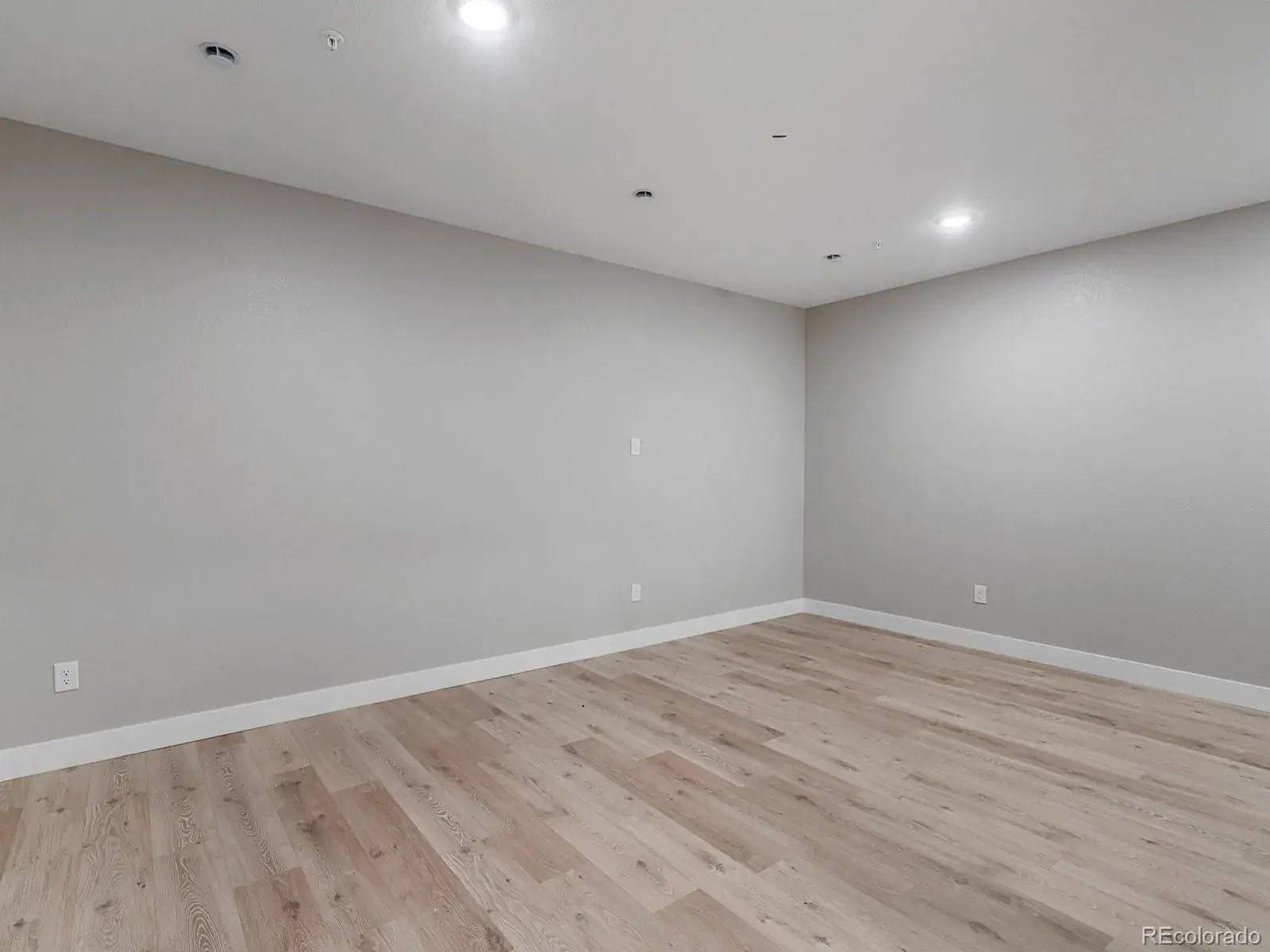 3879 Bahn Court Evergreen CO 80439 | MLS #REC2238609 10302025043900 1600 27