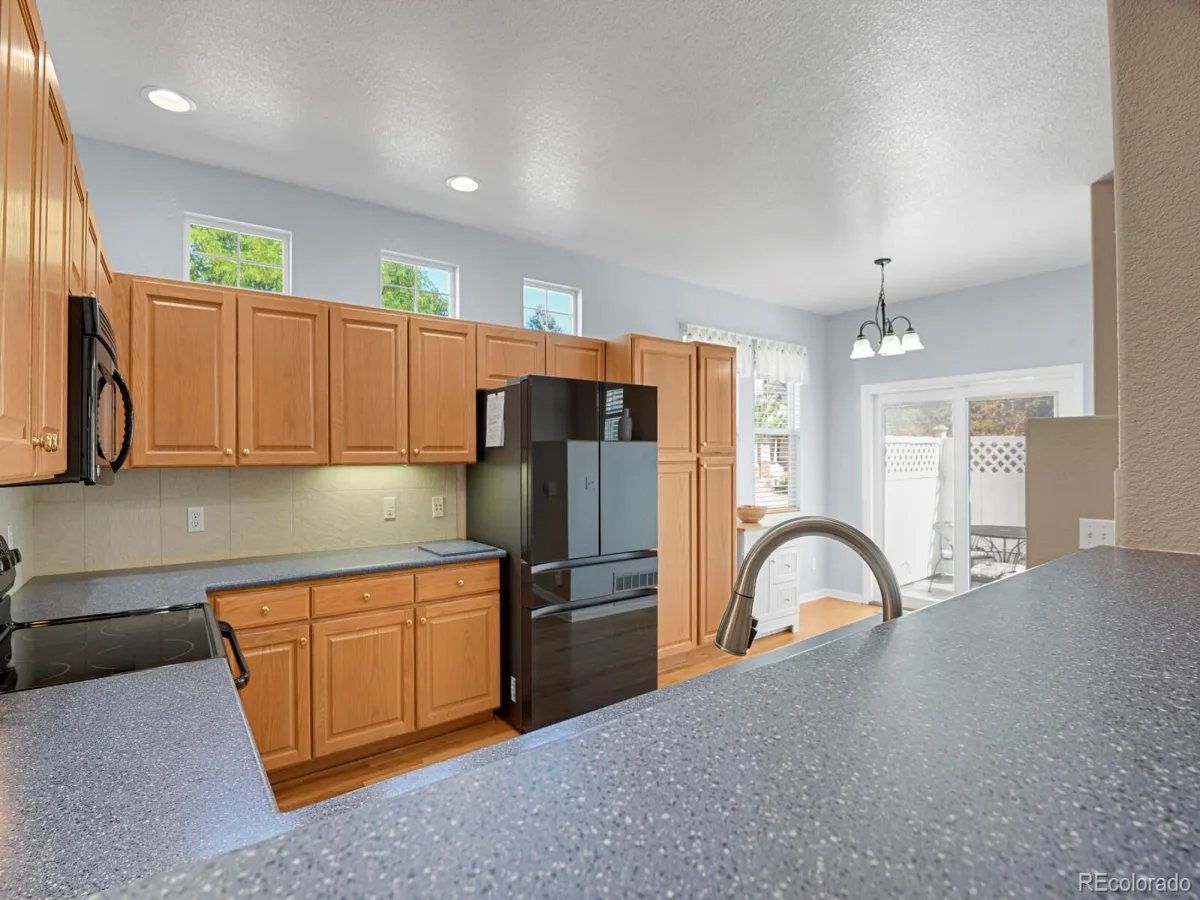 2668 S Troy Court Aurora CO 80014 | MLS #REC2239616 09242026080850 1200 12