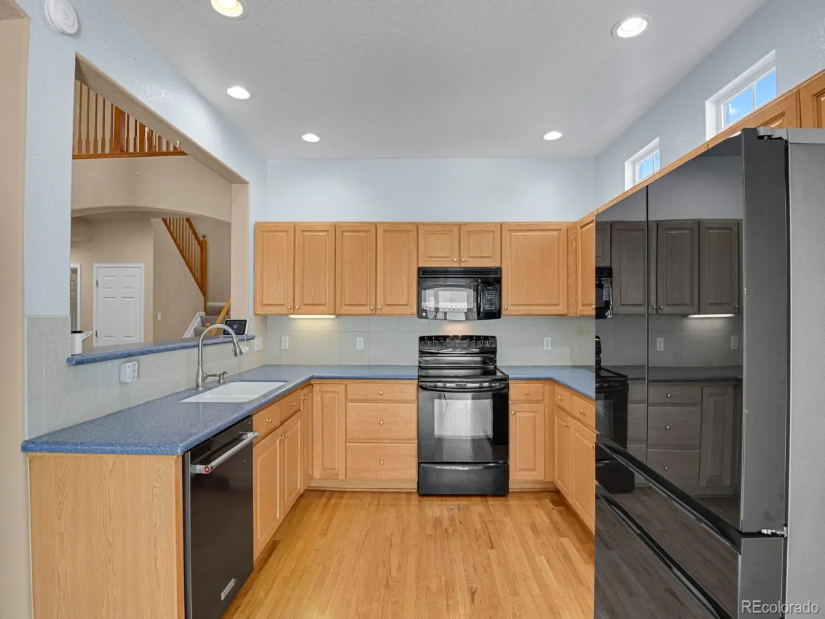 2668 S Troy Court Aurora CO 80014 | MLS #REC2239616 09242026080850 1200 16