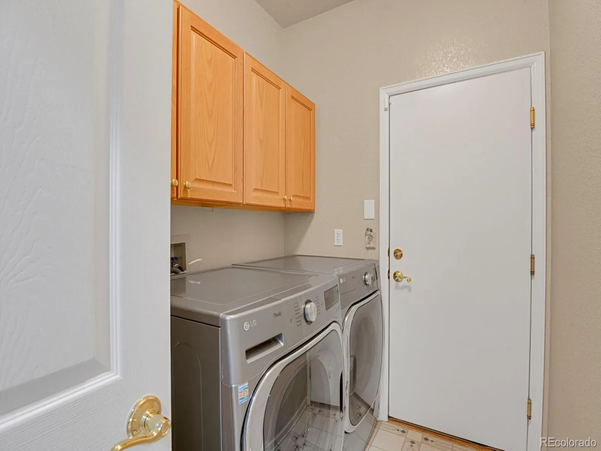 2668 S Troy Court Aurora CO 80014 | MLS #REC2239616 09242026080850 1200 22