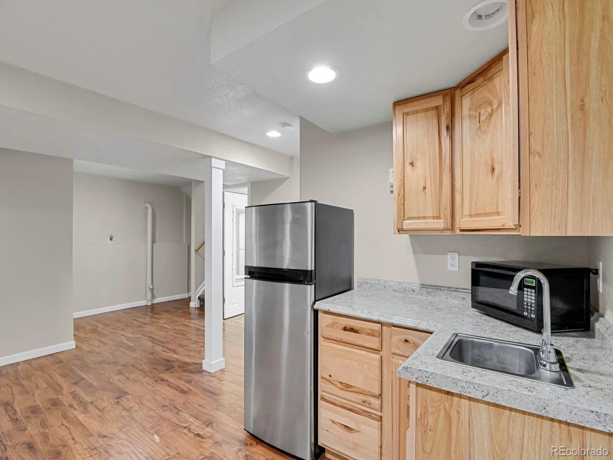 2668 S Troy Court Aurora CO 80014 | MLS #REC2239616 09242026080850 1200 25