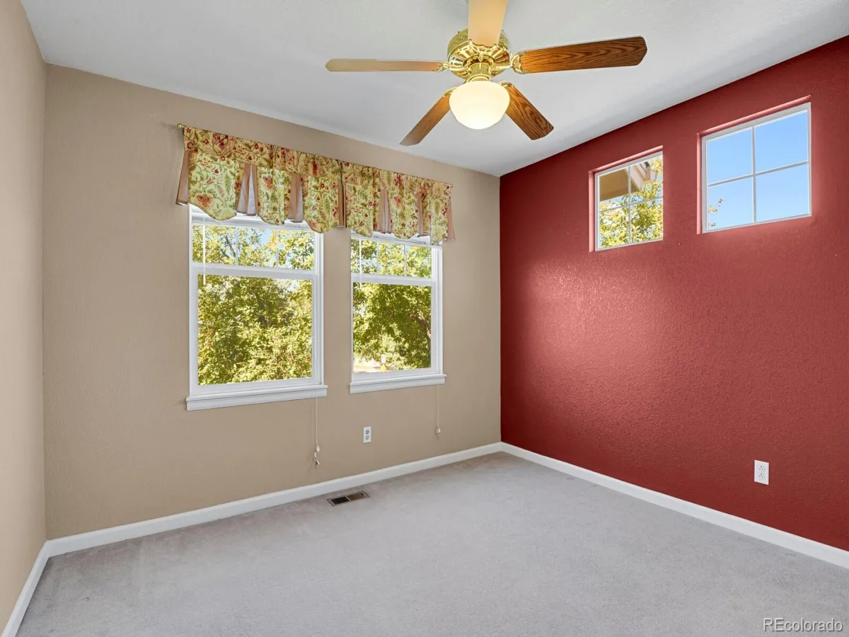 2668 S Troy Court Aurora CO 80014 | MLS #REC2239616 09242026080850 1200 33