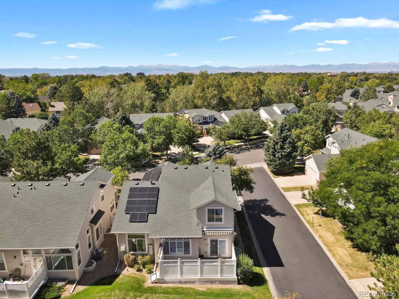2668 S Troy Court Aurora CO 80014 | MLS #REC2239616 09242026080850 1600 44