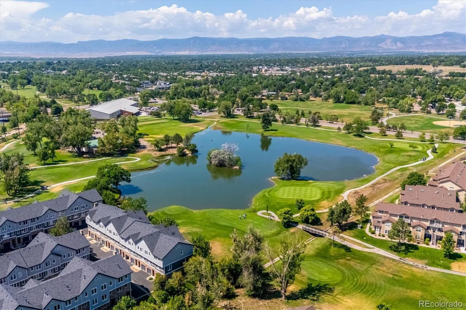 2947 W Riverwalk Circle #B Littleton CO 80123 | MLS #REC2239987 08122026013534 1600 33