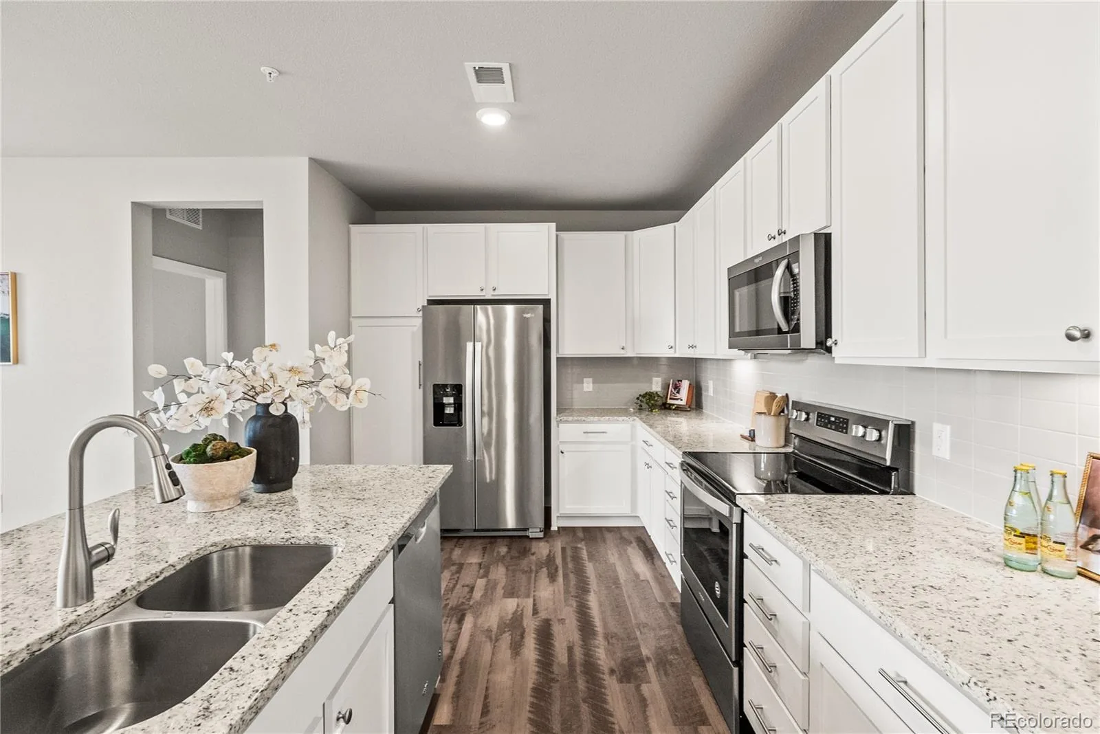 9287 Twenty Mile Road #306 Parker CO 80134 | MLS #REC2241651 08212026153027 1600 1