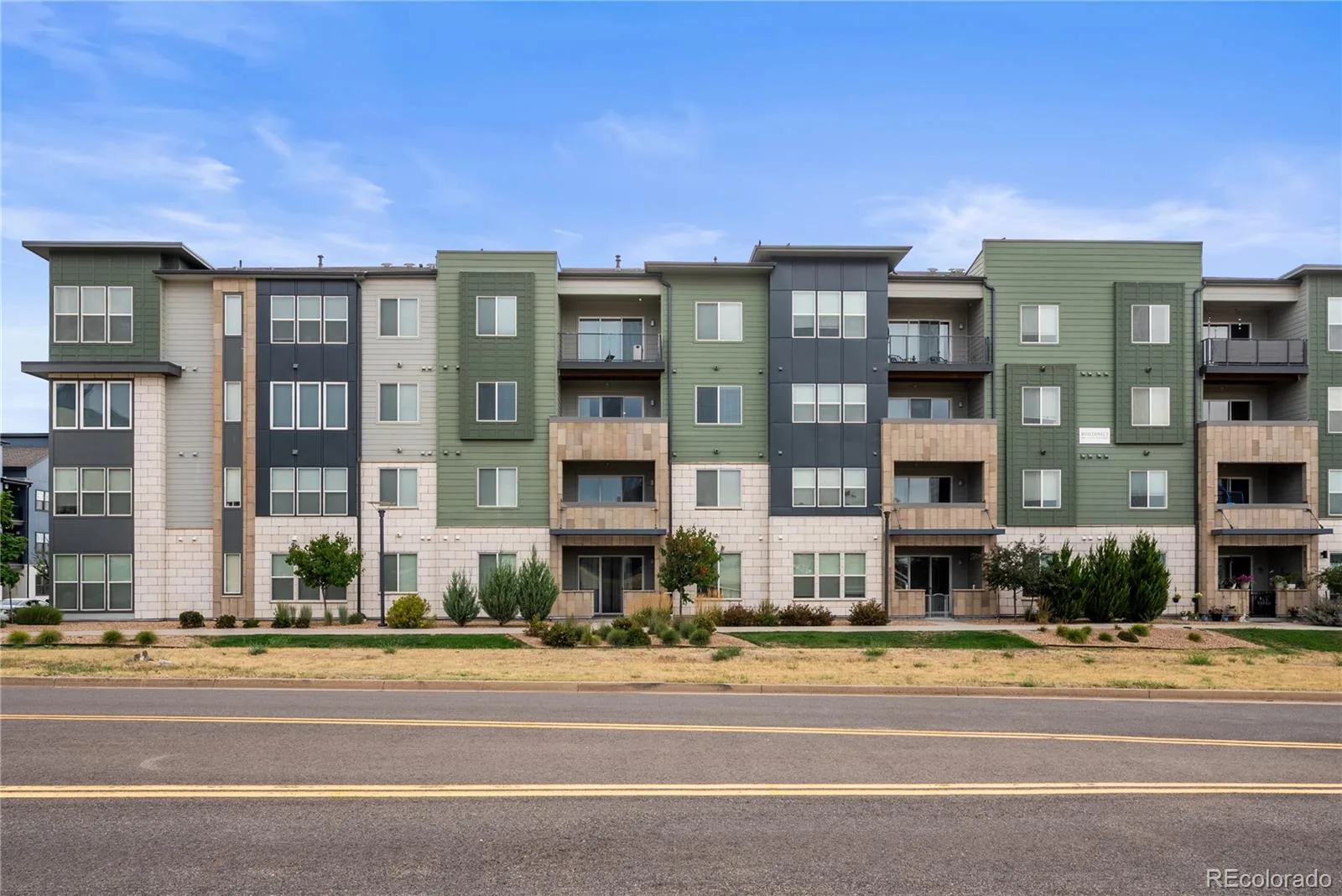9287 Twenty Mile Road #306 Parker CO 80134 | MLS #REC2241651 08212026153027 1600 29