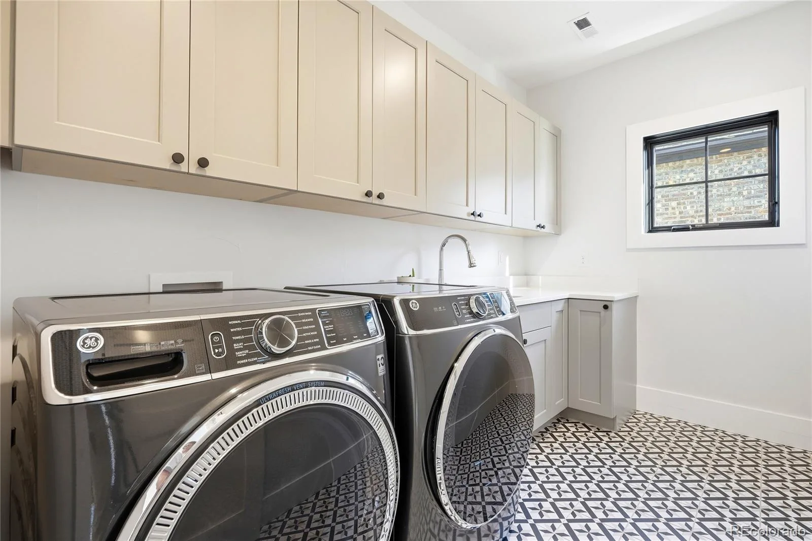 1080 Kearney Street Denver CO 80220 | MLS #REC2241756 09232026095542 1600 24