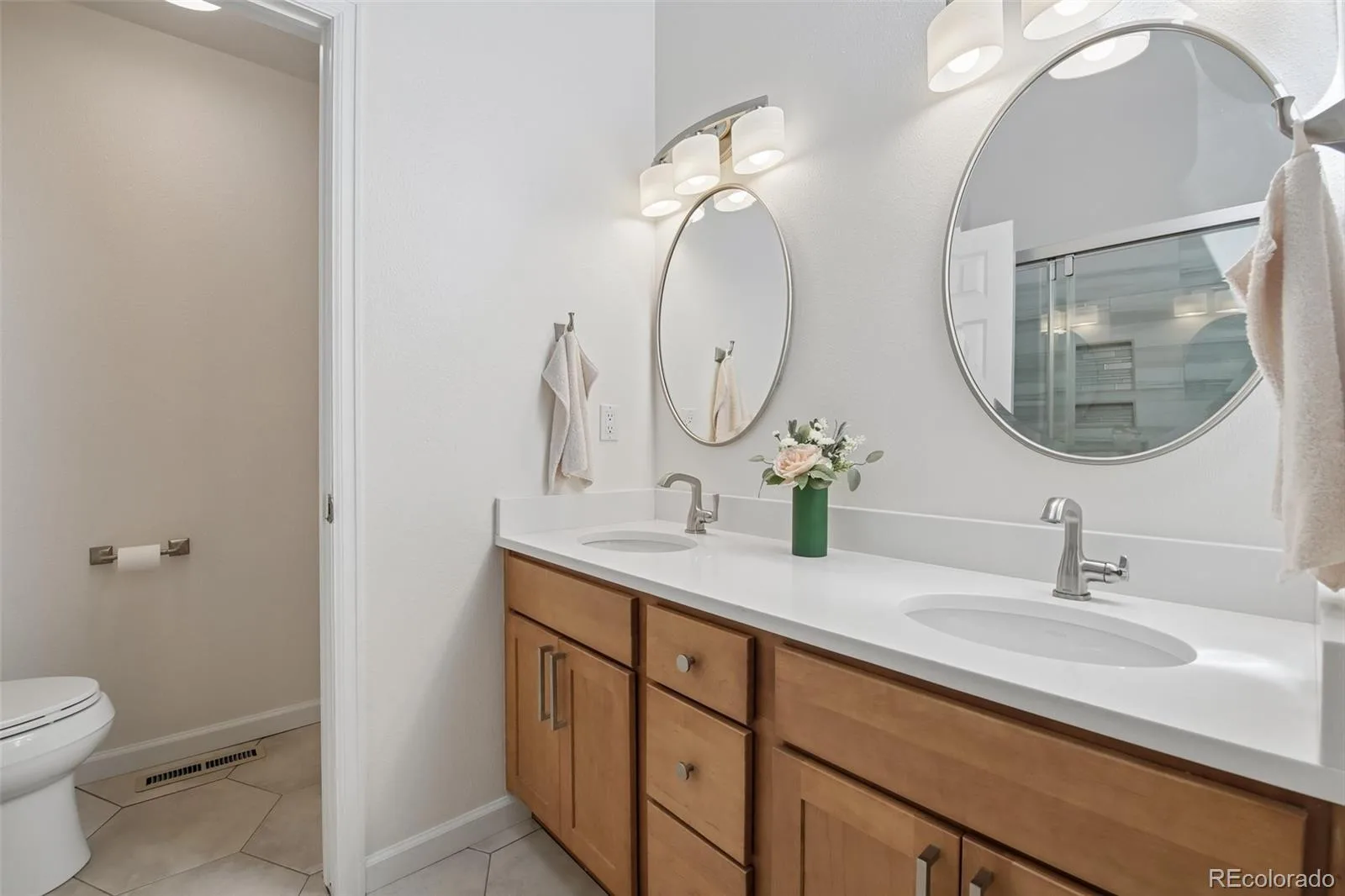 7586 S Cove Circle Centennial CO 80122 | MLS #REC2242708 08222026205921 1600 18