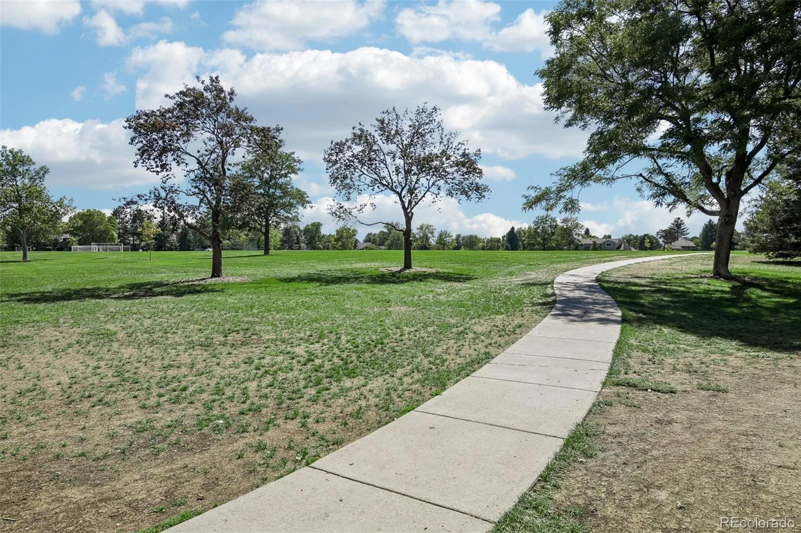7586 S Cove Circle Centennial CO 80122 | MLS #REC2242708 08222026205921 1600 39