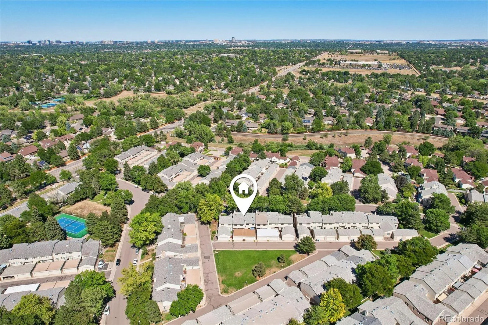 7586 S Cove Circle Centennial CO 80122 | MLS #REC2242708 08222026205921 1600 40