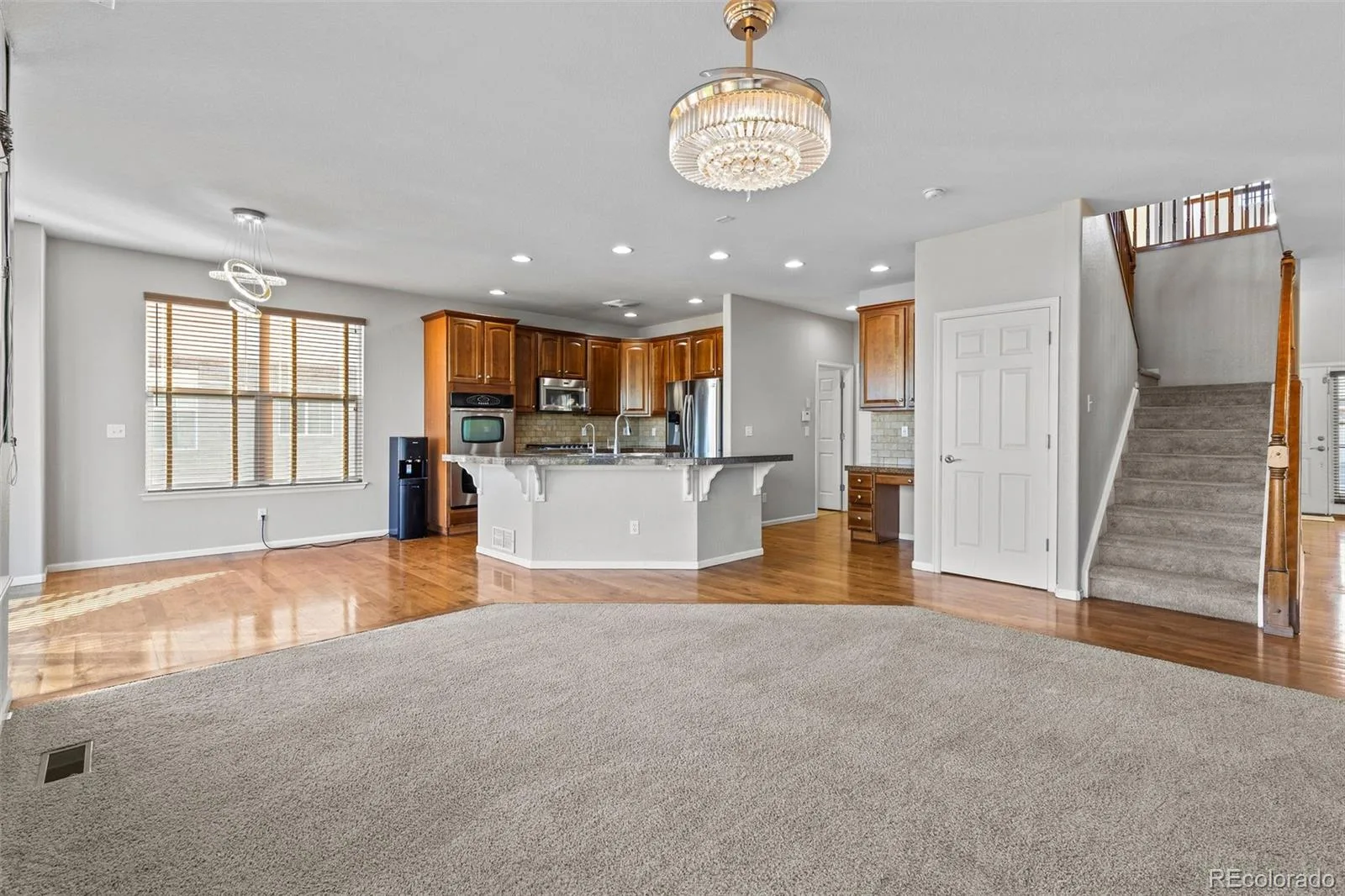 5365 S Haleyville Way Aurora CO 80016 | MLS #REC2244982 09232026095612 1600 16