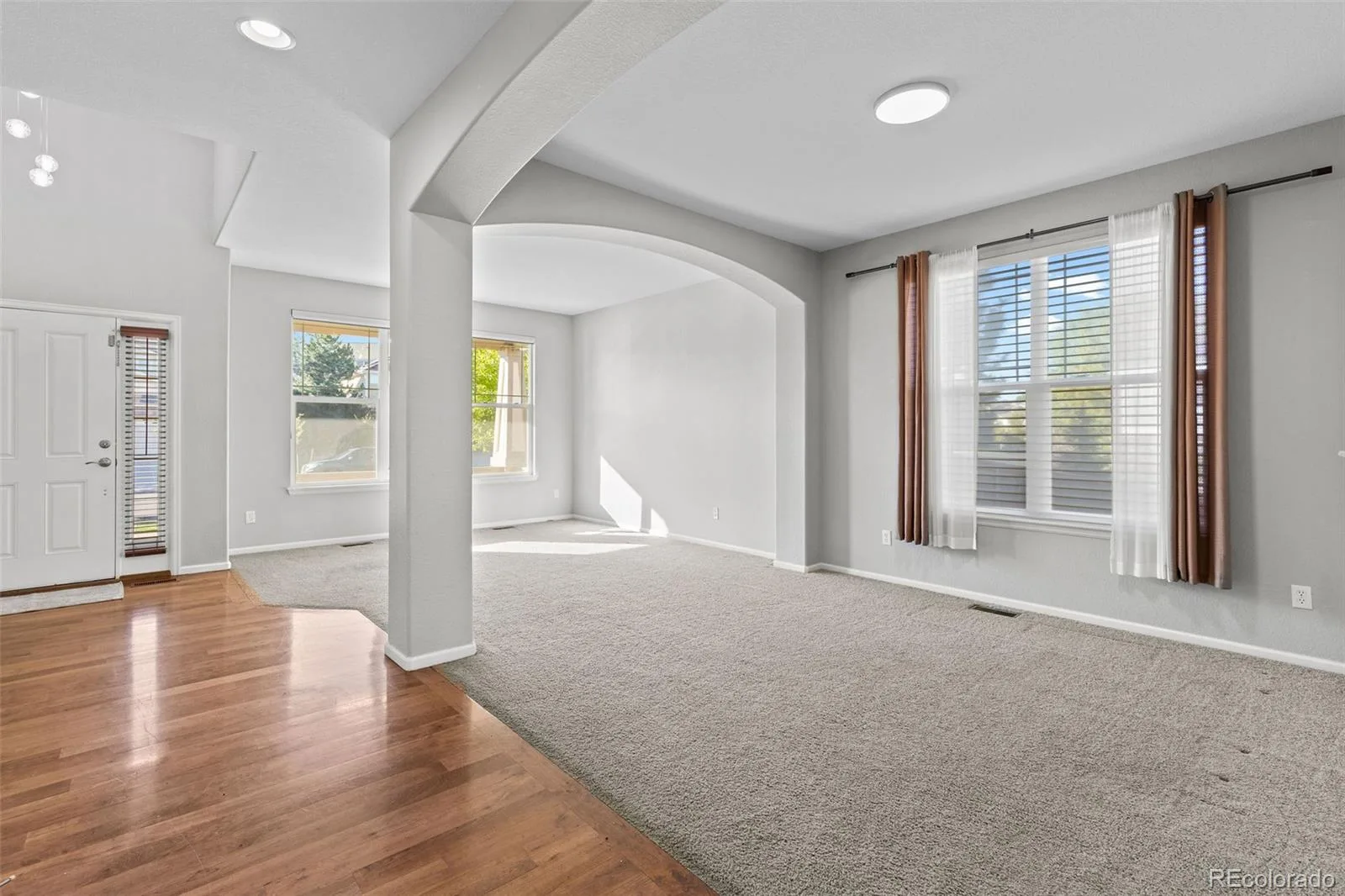5365 S Haleyville Way Aurora CO 80016 | MLS #REC2244982 09232026095612 1600 7