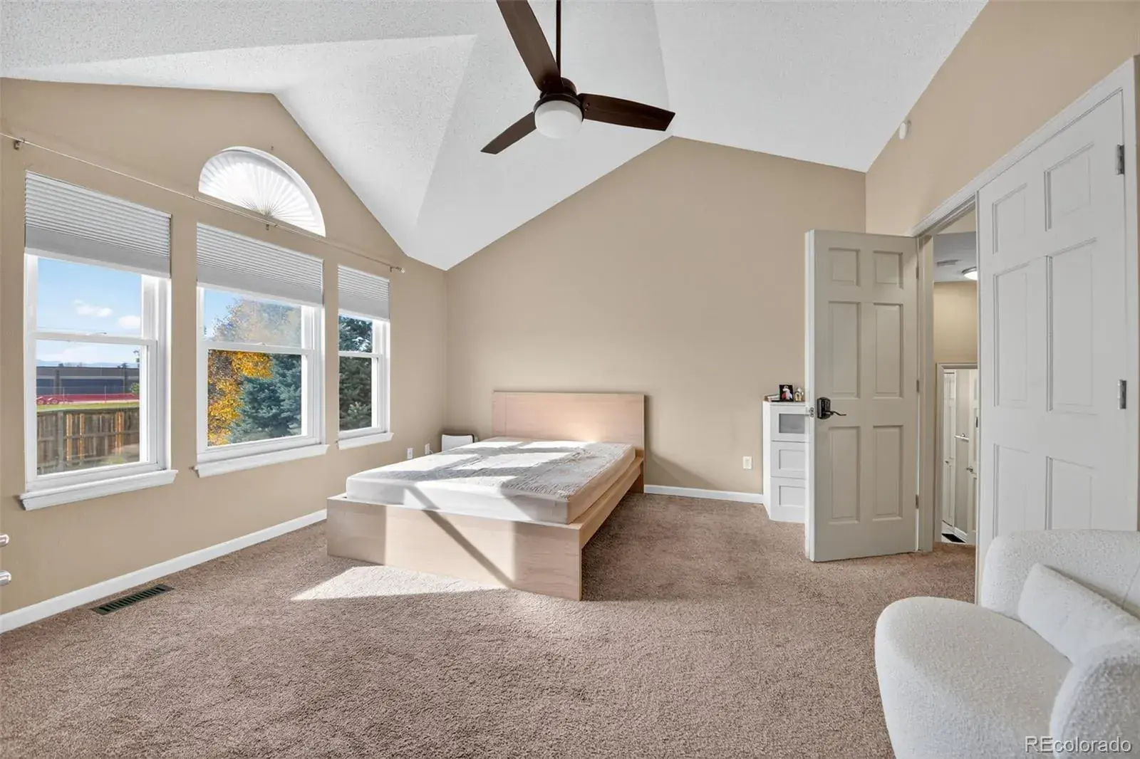 8274 S Ogden Circle Littleton CO 80122 | MLS #REC2245279 11102025220540 1600 12