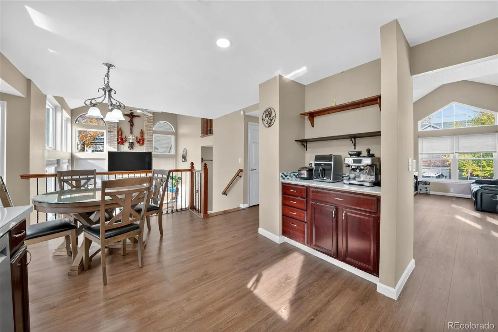8274 S Ogden Circle Littleton CO 80122 | MLS #REC2245279 11102025220540 1600 4