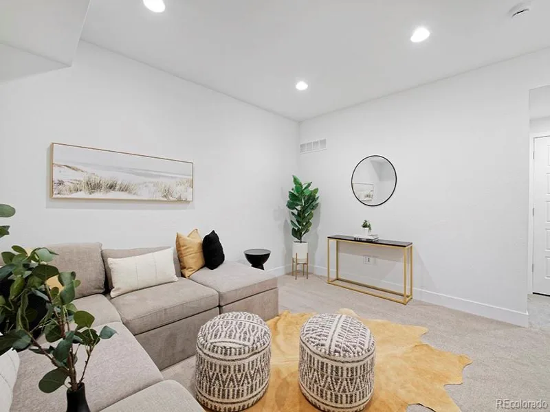 3277 W Frances Walsh Place Denver CO 80236 | MLS #REC2246064 06242026223733 800 14