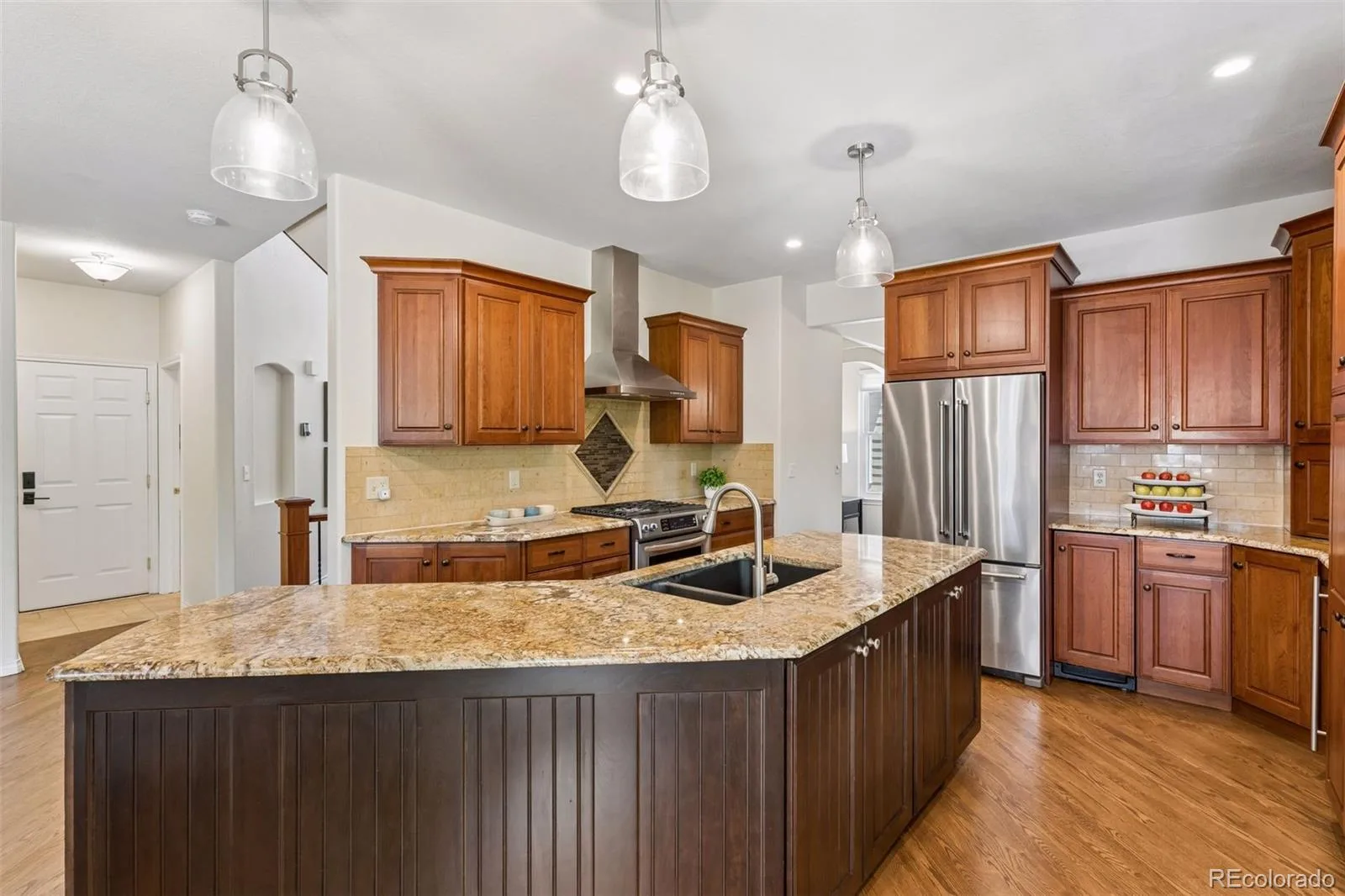 2952 Clairton Drive Littleton CO 80126 MLS #REC2247739 06192026035333 1600 19